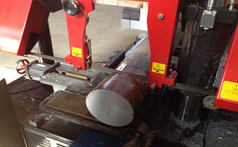 吉水卧式带锯床加工时出现明显振荡如何排查？